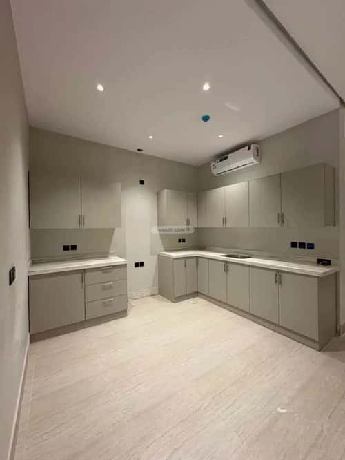 Apartment with 3 Bedrooms Ar-Rawdah, East Riyadh, Riyadh