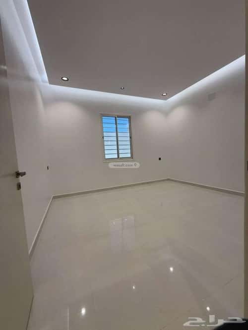 شقة ب 7 غرف المعلاة، أحد رفيدة