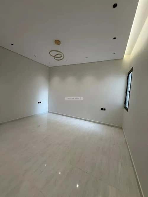 شقة ب 7 غرف المعلاة، أحد رفيدة