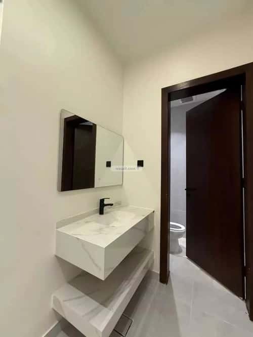 Apartment with 6 Bedrooms Al-Sharafiya, Abha