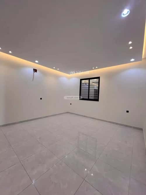 شقة ب 6 غرف ال بريد، أحد رفيدة