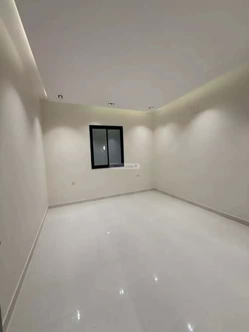 شقة ب 6 غرف المعارض، خميس مشيط