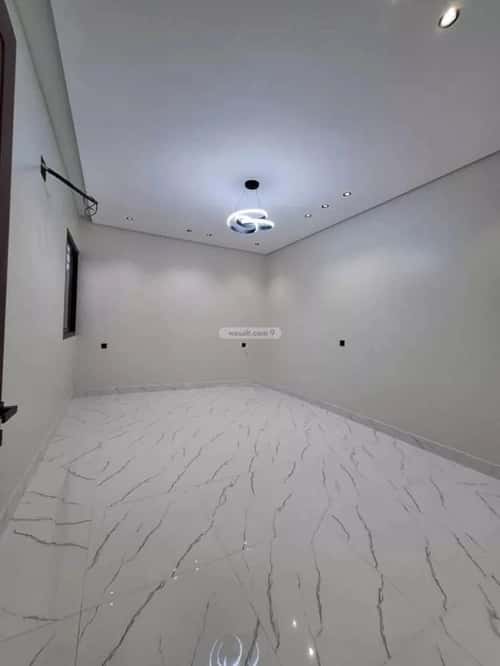 شقة ب 6 غرف المعلاة، أحد رفيدة