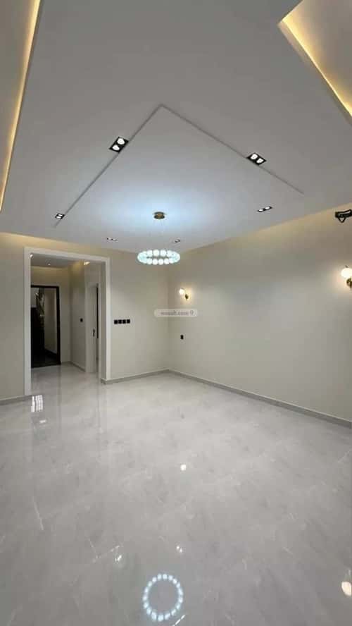 شقة ب 7 غرف المعلاة، أحد رفيدة