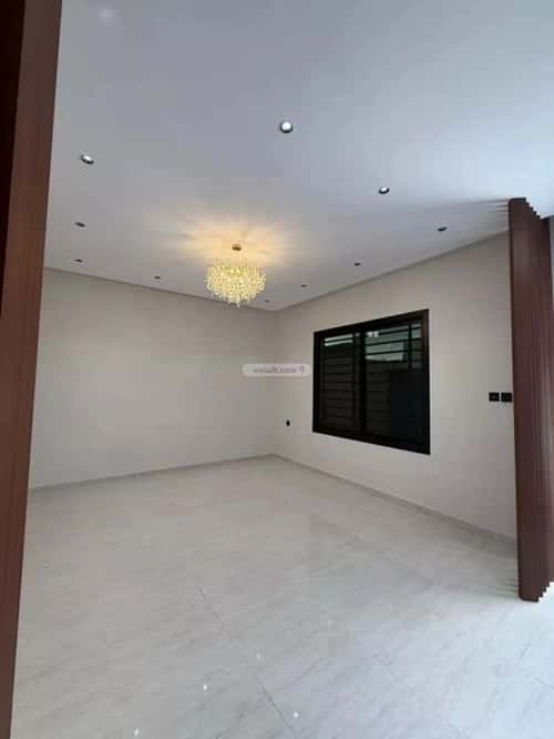 شقة ب 6 غرف المعلاة، أحد رفيدة