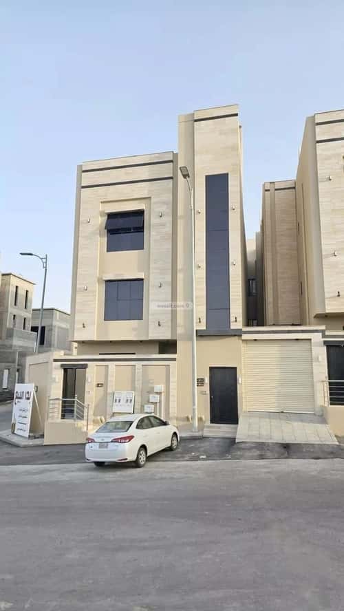 Apartment with 6 Bedrooms The Diriyah, Khamis Mushait