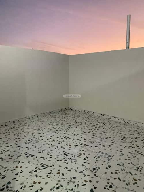 Villa 273 SQM Facing North West on 18m Width Street King Fahad Dist, Aldammam