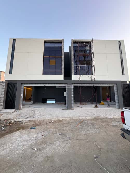 فيلا 200 متر مربع شمالية غربية على شارع 15م الصواري، شمال جدة، جدة