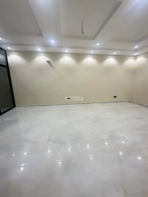 فيلا 450 متر مربع شرقية على شارع 16م الصفوة، شمال جدة، جدة