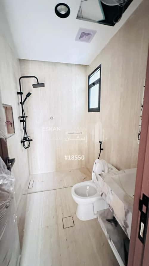 Apartment with 5 Bedrooms Al Aziziyah - Al Jubail, Jubail