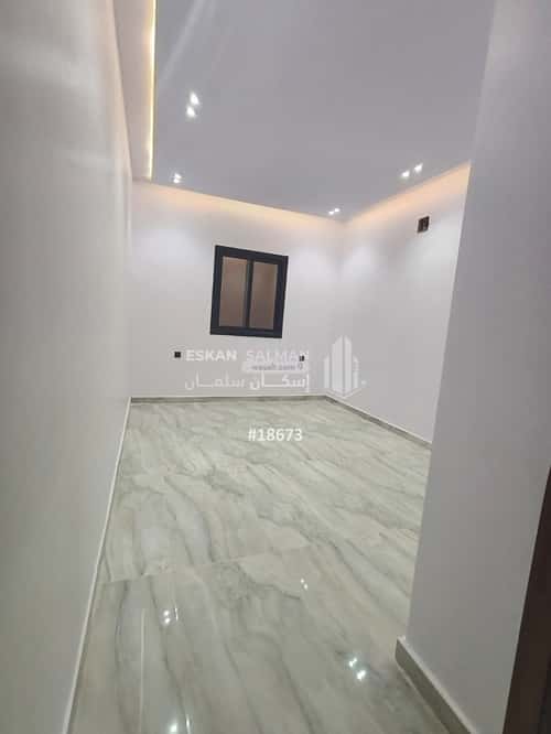 Floor 174 SQM with 6 Bedrooms Al-Janadriyah, East Riyadh, Riyadh
