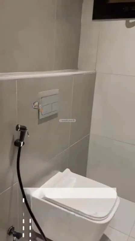 فيلا 256 متر مربع واجهة شرقية ب 3 غرف الندى، الدمام