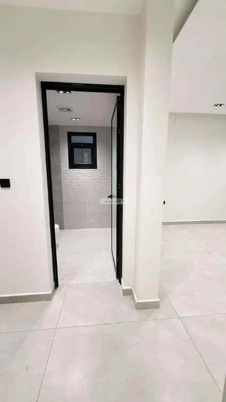 Apartment with 3 Bedrooms Al Hammraa, Khobar