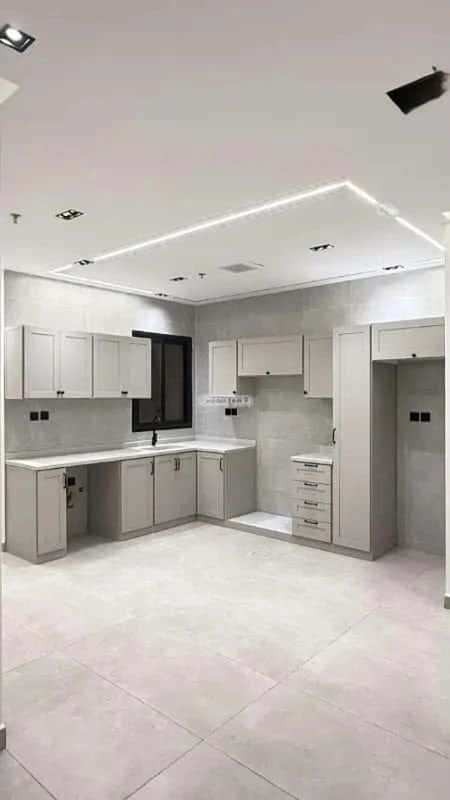 Apartment with 3 Bedrooms Al Hammraa, Khobar