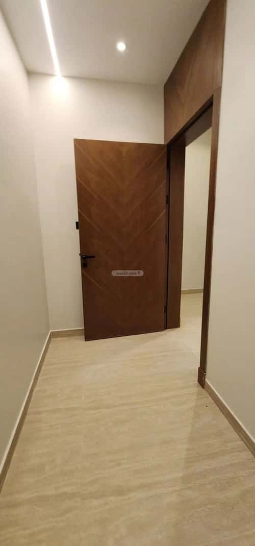 دور 249 متر مربع ب 6 غرف العوالي، غرب الرياض، الرياض