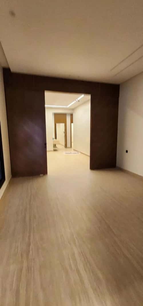 Floor 181 SQM with 5 Bedrooms Al-Awaly, West Riyadh, Riyadh