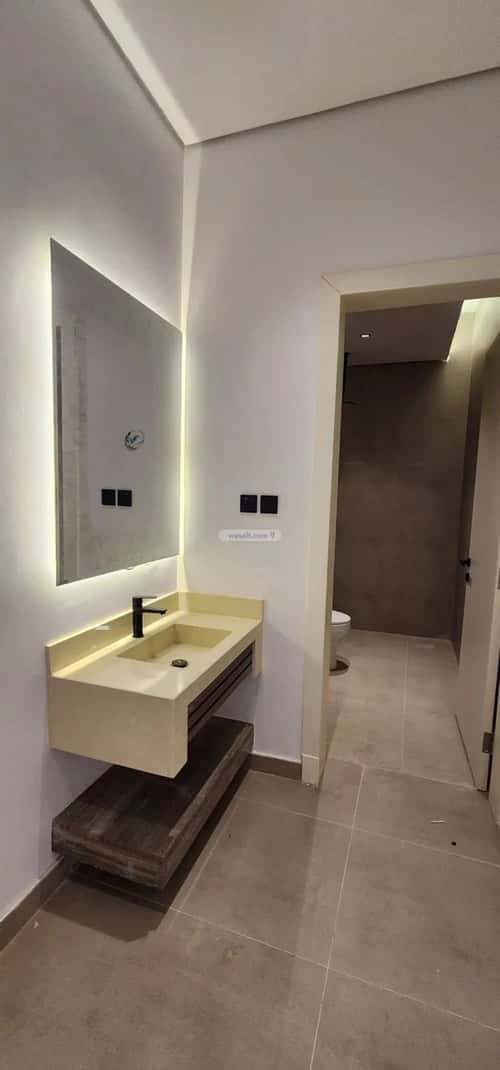 شقة ب 5 غرف الحزم، غرب الرياض، الرياض