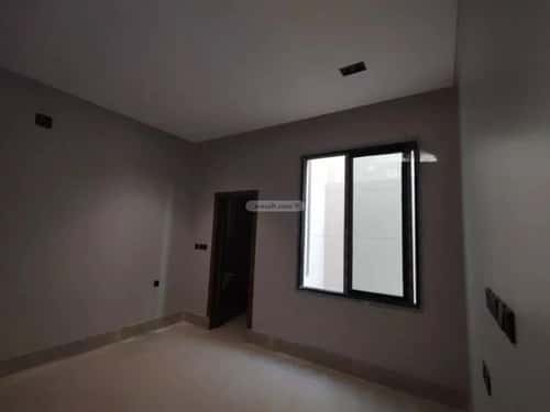 Floor 174 SQM with 5 Bedrooms West Al-Oraija, West Riyadh, Riyadh