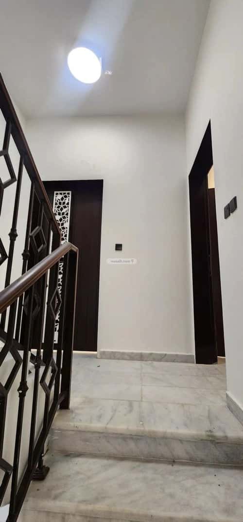 Floor 311 SQM with 6 Bedrooms Al-Hazm, West Riyadh, Riyadh