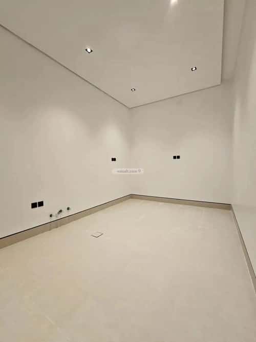 دور 183 متر مربع ب 5 غرف غرناطة، المزاحمية