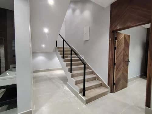 فيلا 252 متر مربع شرقية على شارع 20م عكاظ، جنوب الرياض، الرياض