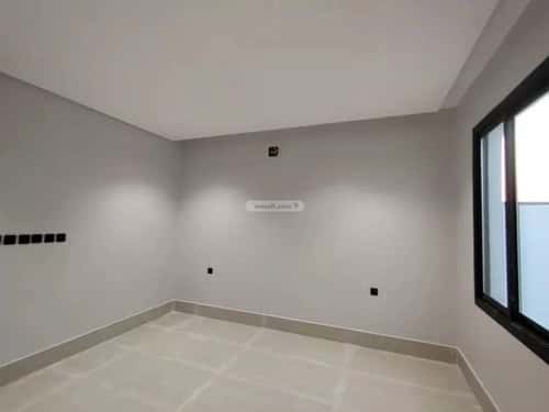 فيلا 252 متر مربع شرقية على شارع 20م عكاظ، جنوب الرياض، الرياض