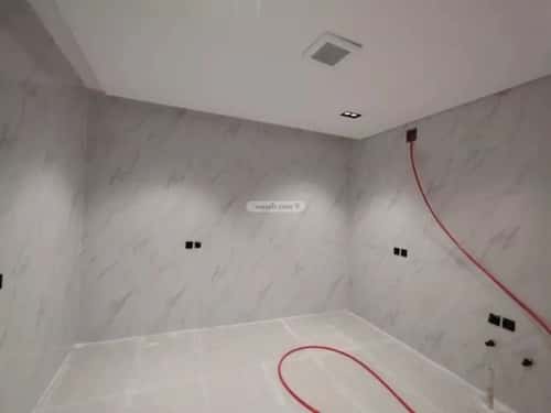 فيلا 252 متر مربع شرقية على شارع 20م عكاظ، جنوب الرياض، الرياض