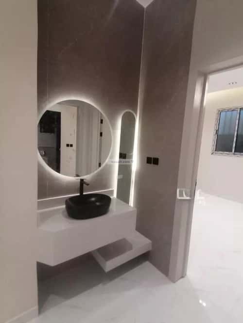 Floor 285 SQM with 5 Bedrooms Haya Nawah, Almuzahimih