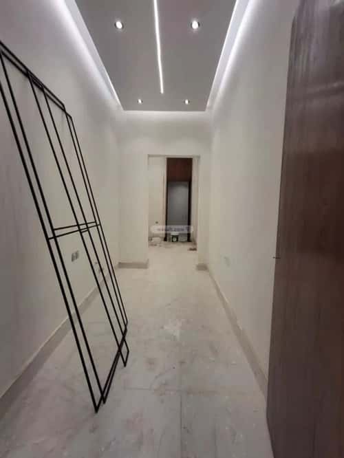 Floor 457 SQM with 5 Bedrooms Namar, West Riyadh, Riyadh