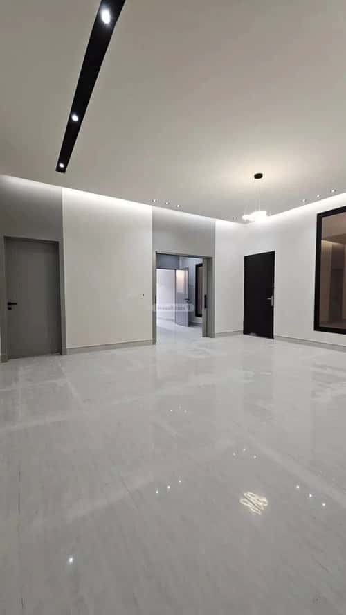 دور 169 متر مربع ب 5 غرف عكاظ، جنوب الرياض، الرياض