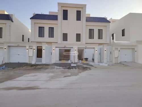 Floor 171 SQM with 3 Bedrooms Okaz, South Riyadh, Riyadh