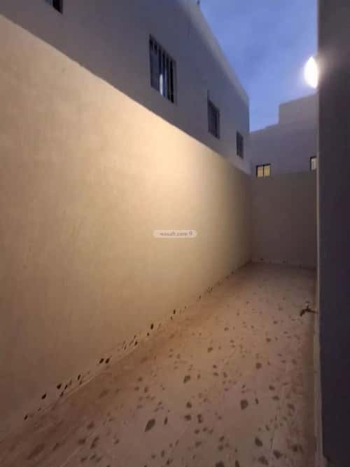 Floor 169 SQM with 5 Bedrooms Bader, South Riyadh, Riyadh