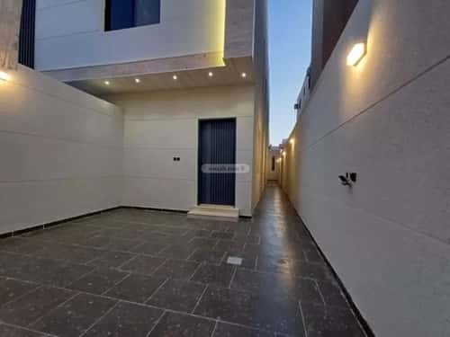 5 bedroom floor in Tuwaiq