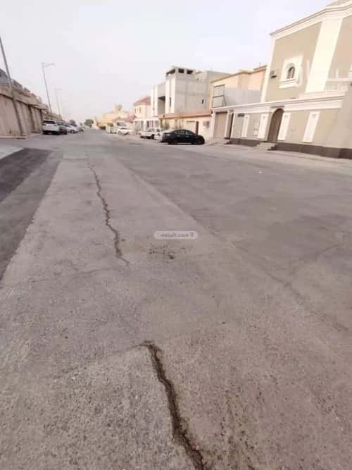 Floor 180 SQM with 5 Bedrooms Bader, South Riyadh, Riyadh