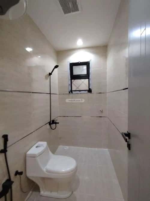 Floor 200 SQM with 5 Bedrooms Bader, South Riyadh, Riyadh