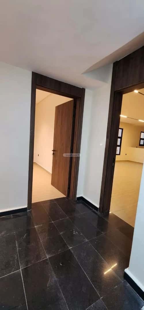 فيلا 150 متر مربع شرقية على شارع 15م السويدي الغربي، غرب الرياض، الرياض