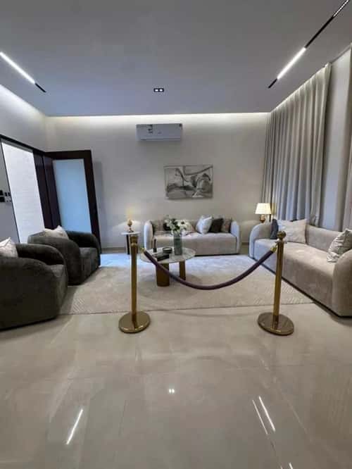 Floor 173 SQM with 5 Bedrooms Okaz, South Riyadh, Riyadh