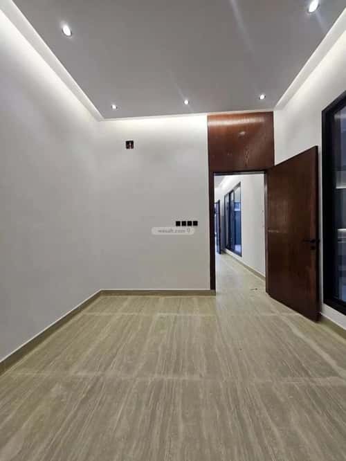 Floor 171 SQM with 5 Bedrooms Al-Awaly, West Riyadh, Riyadh