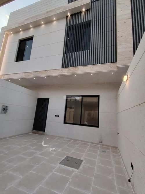 فيلا 264 متر مربع شرقية على شارع 20م عكاظ، جنوب الرياض، الرياض