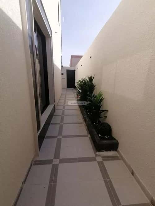 دور 213 متر مربع ب 5 غرف نوارة، المزاحمية