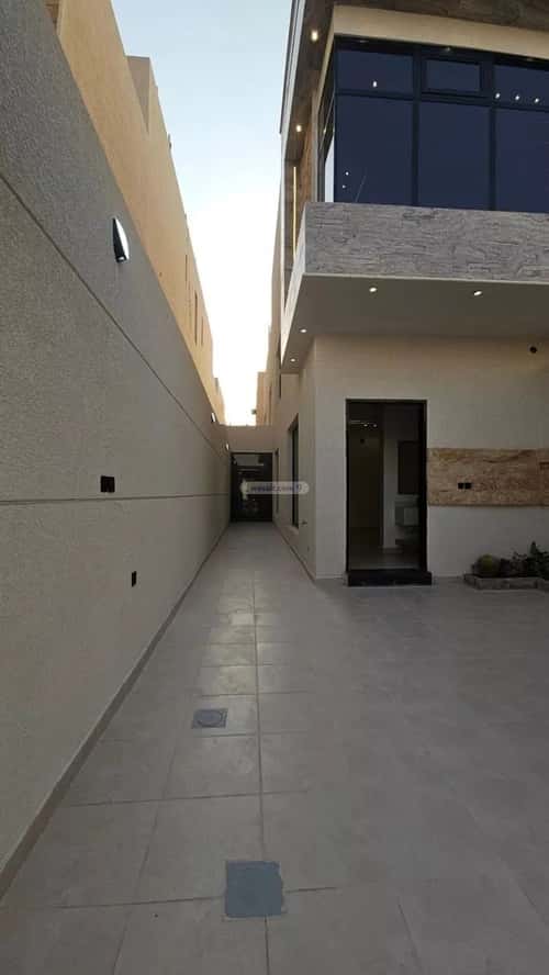 Floor 111 SQM with 5 Bedrooms Twaeeq, West Riyadh, Riyadh