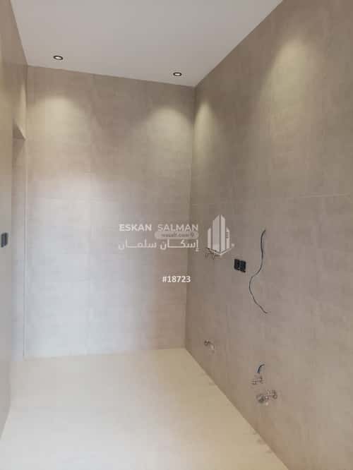 Floor 314 SQM with 6 Bedrooms Al Hadid Street, Madinah