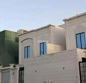 فيلا 258 متر مربع شرقية على شارع 15م ضاحية الملك فهد، الدمام