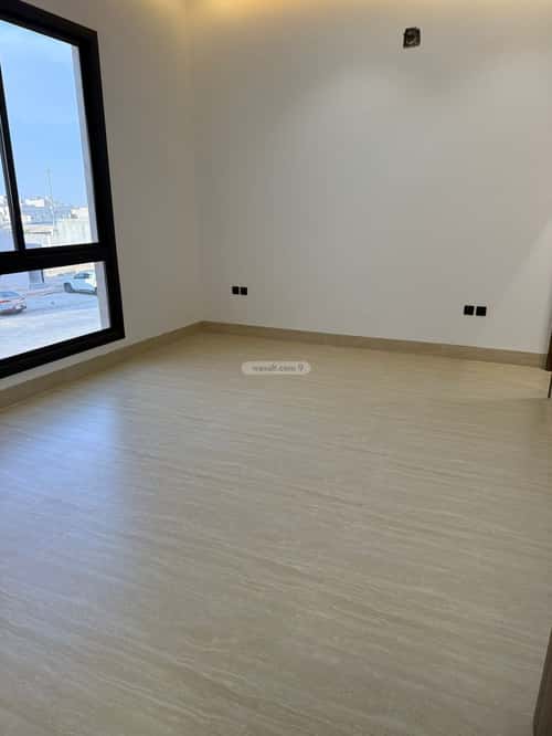 5 bedroom villa in Dhahrat Laban