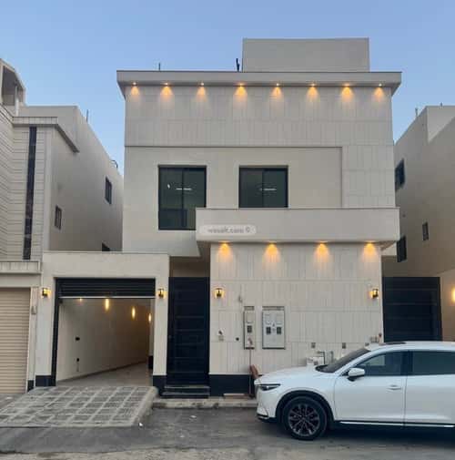 دور 201 متر مربع ب 5 غرف الجنادرية، شرق الرياض، الرياض