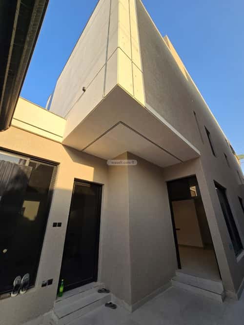 دور ب 5 غرف الجنادرية، شرق الرياض، الرياض