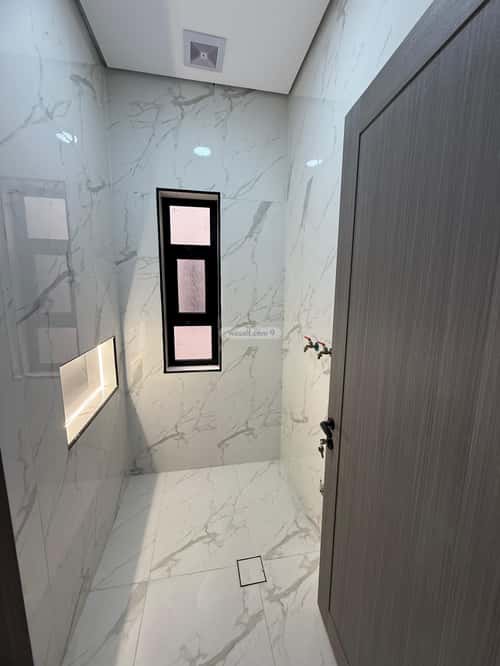 فيلا 314 متر مربع العروبة، الدمام