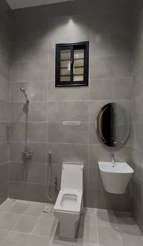 شقة ب 6 غرف الروابي، أبها