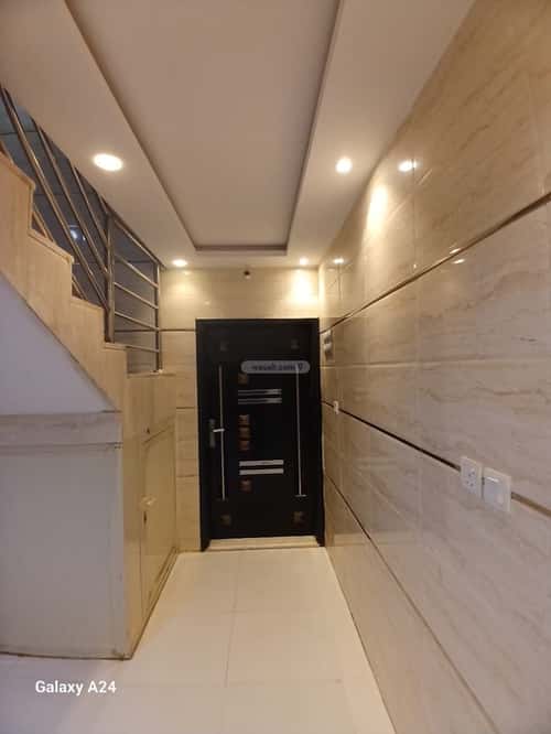 شقة 6 غرف في ظهرة لبن