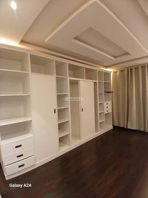 شقة ب 6 غرف ظهرة لبن، غرب الرياض، الرياض